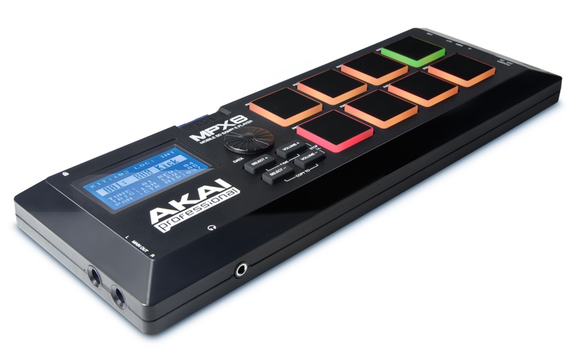 שלט לנגינת דגימות Akai Profesional MPX-8