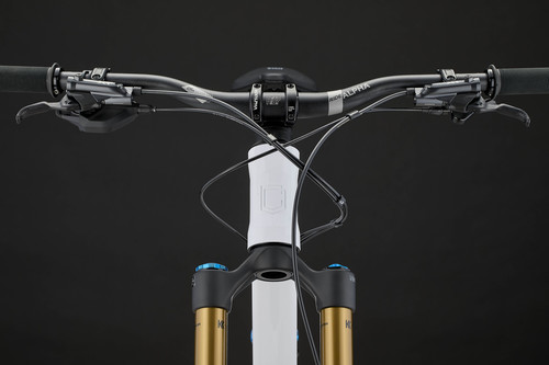 אופני אנדורו קומנסל לבן - COMMENCAL META SX V5 SIGNATURE