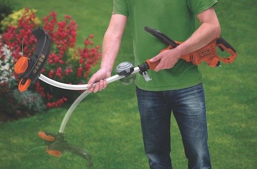 חרמש חשמלי Black+Decker GL9035 900W