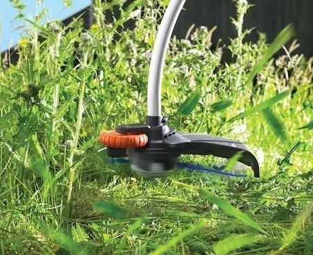 חרמש חשמלי Black+Decker GL9035 900W