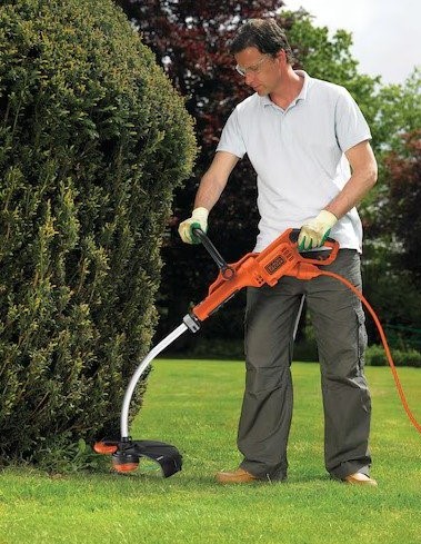 חרמש חשמלי Black+Decker GL9035 900W