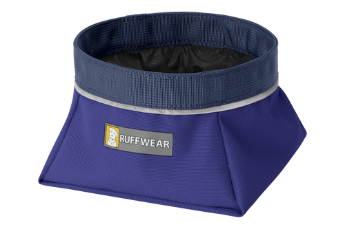 קערת מים ואוכל ניידת Ruffwear Quencher לכלב צבע Huckleburry Blue קערה מתקפלת לטיולים