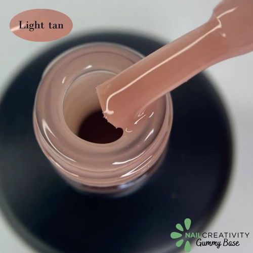 בייס ראבר שיזוף קל Light tan | נייל קריאטיביטי