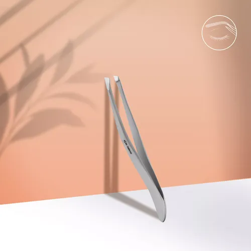 פינצטה לגבות CLASSIC 13 TYPE 3 (רחבה ומשופעת)