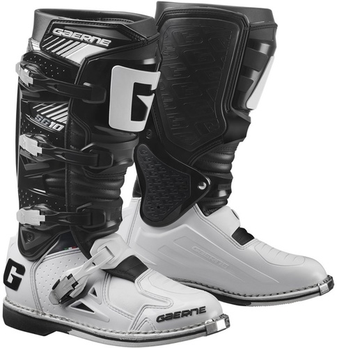 מגפי שטח GAERNE SG10 שחור לבן