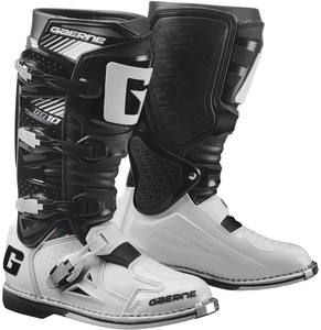 מגפי שטח GAERNE SG10 שחור/לבן