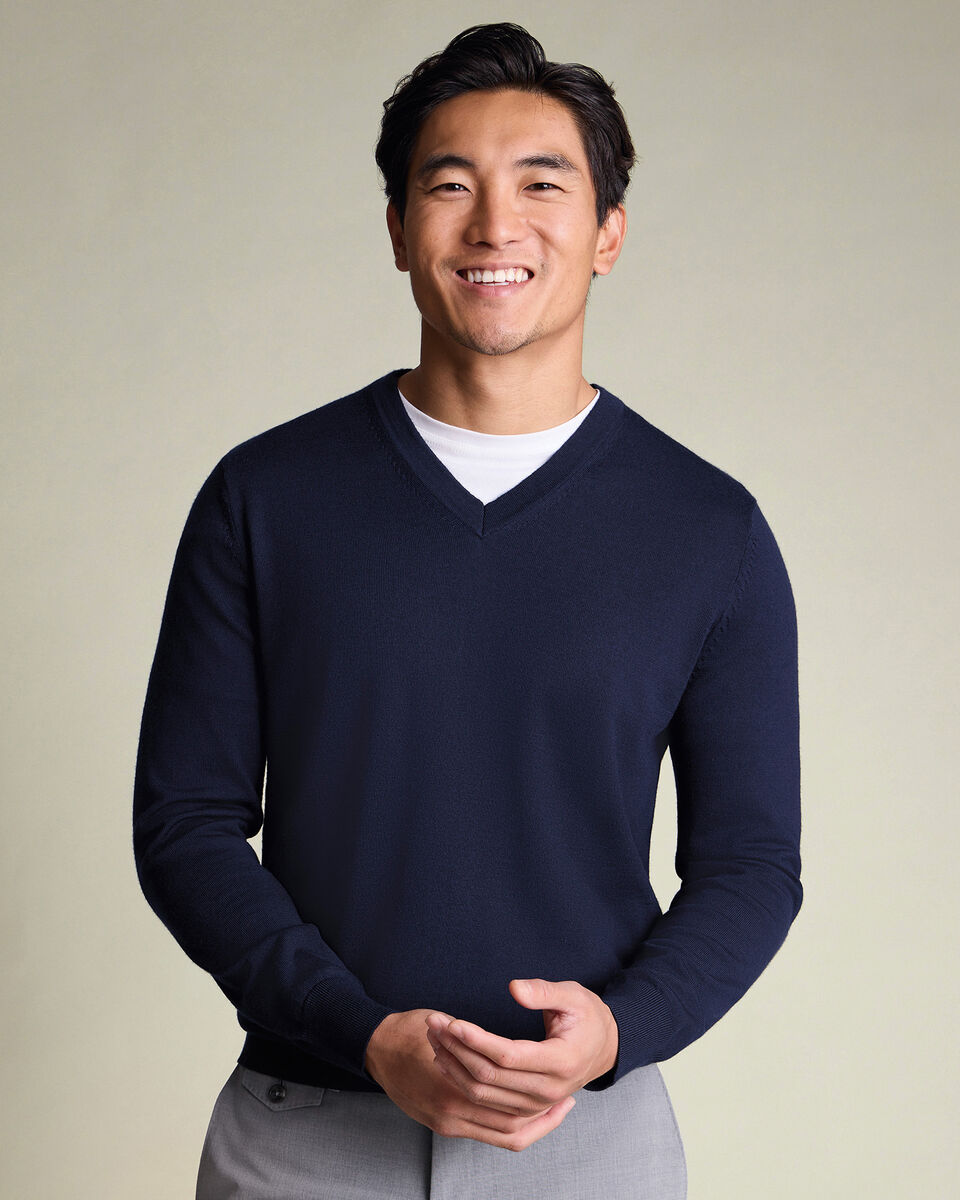 סריג צמר נייבי Navy Blue Pure Merino V-Neck Jumper
