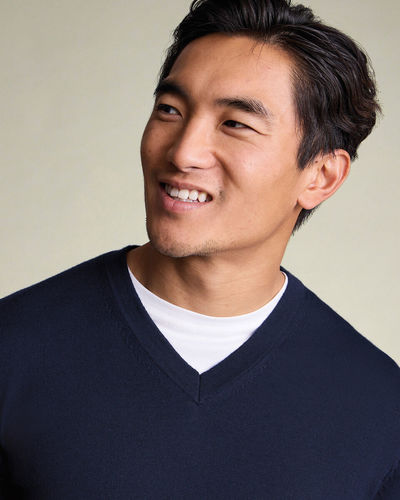 סריג צמר נייבי Navy Blue Pure Merino V-Neck Jumper