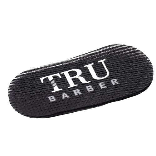HAIR GRIPPER מיועד להחזקת קבוצות שיער במקומן באופן יציב כדי להקל על עיצוב השיער TRU BARBER טרו ברבר