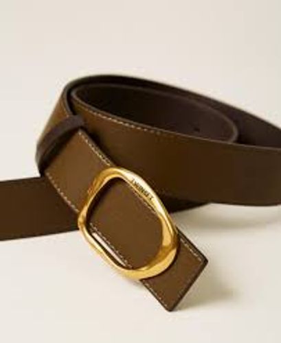 Reversible leather belt