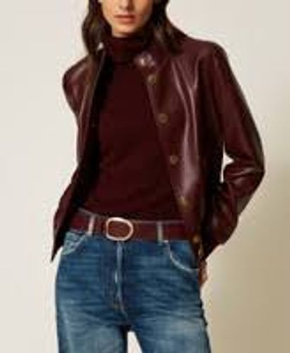 Reversible leather belt
