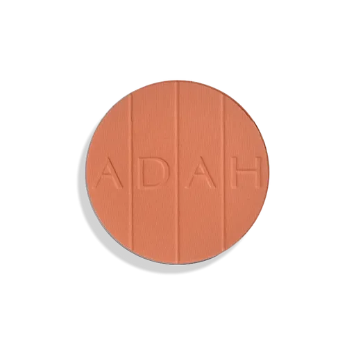 ברונזר BRONZER | מס' 4 | עדה לזורגן Adah Lazorgan