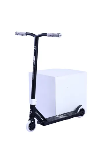 קורקינט פעלולים LEO PRO S5 - שחור 