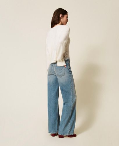 Five-pocket jeans with rhinestones
