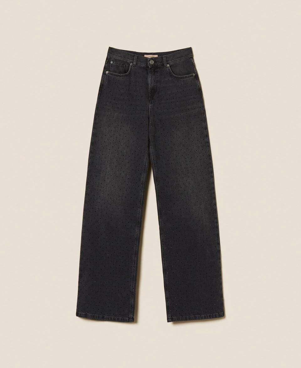 Black five-pocket jeans with rhinestones