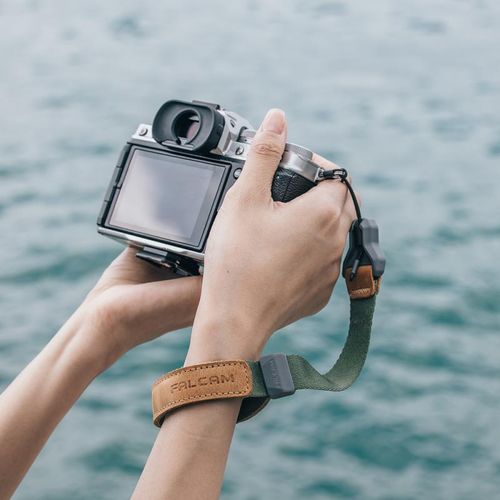רצועת יד למצלמה FALCAM Maglink Quick Magnetic Wrist Strap