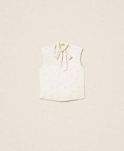 Jacquard satin top with bow
