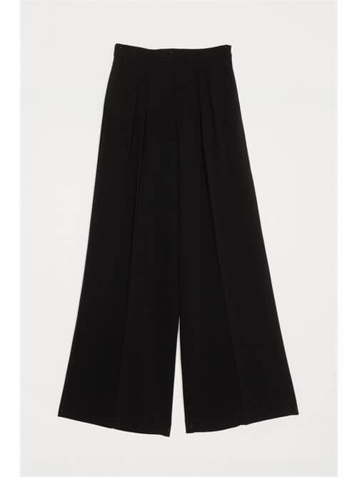 Wide leg crêpe trousers