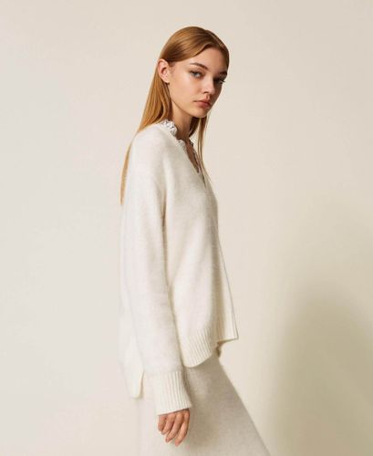 Angora blend jumper with lace