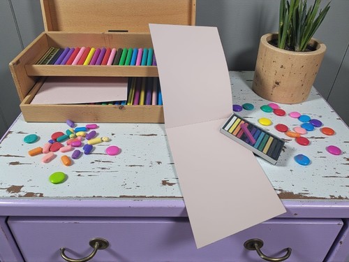 בלוק לצבעי פסטל Mont Marte Pastel Pad – A4