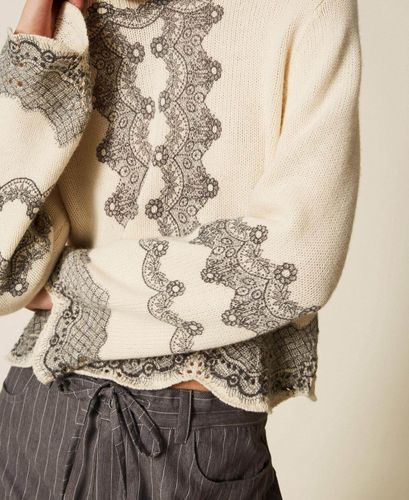 Wool blend jumper with placed print