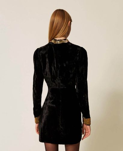 Short velvet dress with embroidery