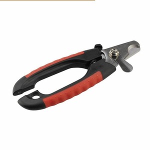 קוצץ ציפורניים קטן