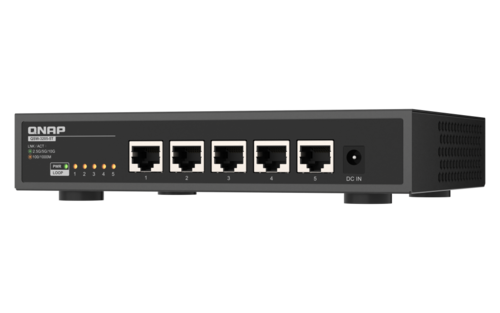 QNAP QSW-3205-5T – מתג 10GbE לא מנוהל עם 5 פורטי Multi-Gig, פעולה שקטה ללא מאוורר וקיבולת מיתוג 100Gbps.