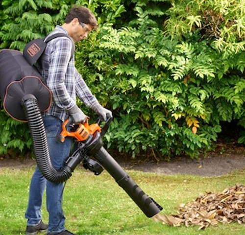 מפוח אוויר ושואב עלים חשמלי Black+Decker BEBLV300 3000W