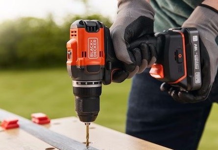 מקדחה/מברגה ללא פחמים Black+Decker BLD682XN-XJ 18V