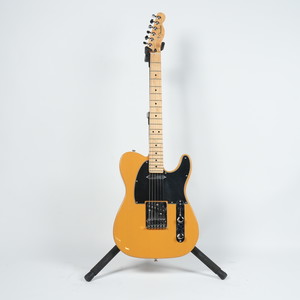 גיטרה חשמלית בצבע חום בהיר - Fender Telecaster