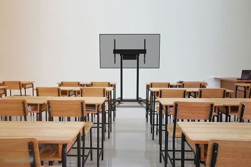 עגלה מקצועית למסכים עד 