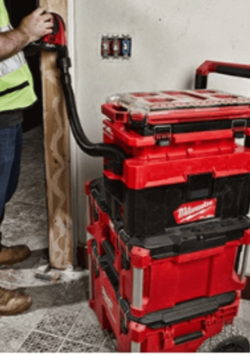 שואב אבק רטוב/יבש מבית מילווקי Milwaukee M18 FUEL™ 2.5 Gallon מסדרת PACKOUT™ – דגם 0970-20 (גוף בלבד)