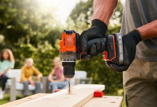 מברגה/מקדחת פטיש Black+Decker BCD383D1XC-QW