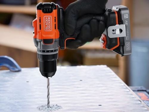 מברגה/מקדחת פטיש Black+Decker BCD383D1XC-QW