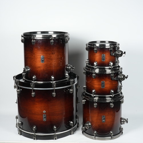  מערכת תופים  בצבע חום - Mapex Black Panther
