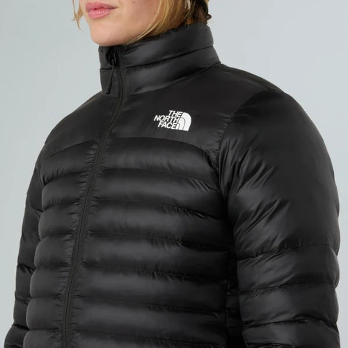 ג'קט נשים TERRA PEAK בצבע שחור מבית THE NORTH FACE