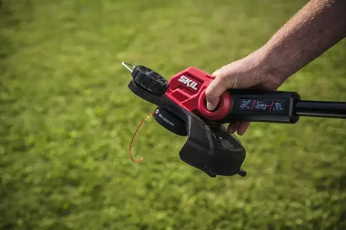 ראש חיתוך דו-חוטי עם מערכת Auto Feed של חרמש נטען SKIL לחיתוך נקי ויעיל