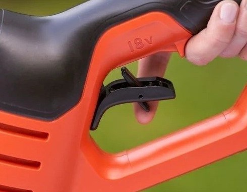 מכונת שטיפה נטענת Black+Decker BCPC18B 24Bar
