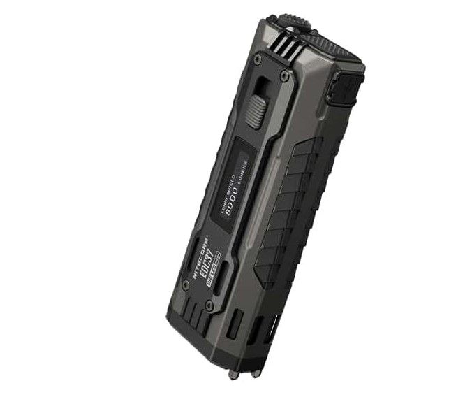 פנס יד הצפה טקטי נטען 8000 לומן EDC37 למרחק 420 מ