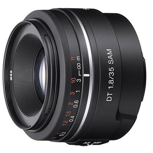 Sony DT 35mm f/1.8 SAM Wide Angle Zoom Lens