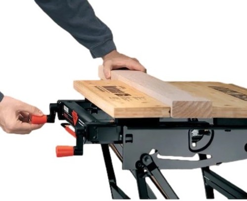 שולחן עבודה מתקפל Black+Decker Workmate WM825-XJ