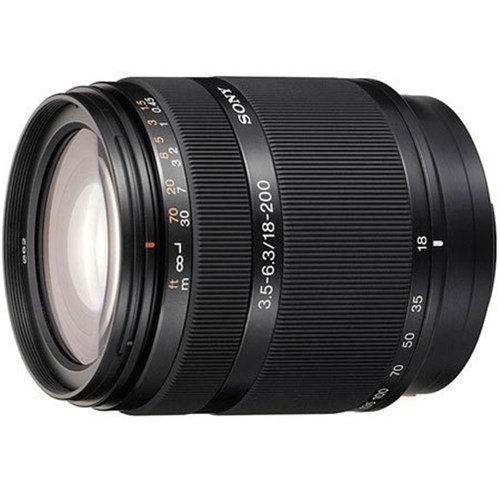 Sony E 18-200mm f/3.5-6.3 OSS LE