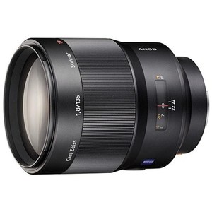 Sony SAL 135mm f/1.8 Zeiss Lens