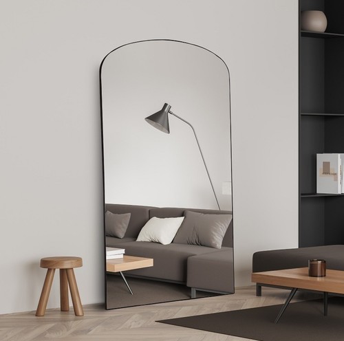 מראה חצי מעוגלת גוף שחור 