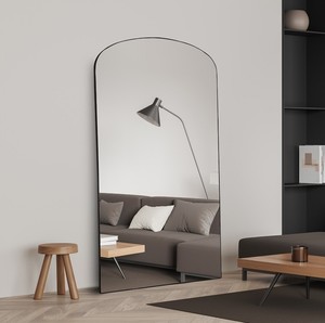 מראה חצי מעוגלת גוף שחור 