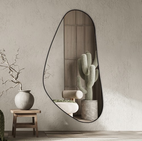 מראה אסימטרית שחור