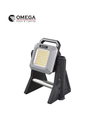 זרקור נטען 50W טלסקופי OMEGA 26h 10000mAh PUMA