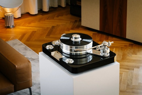 Signature 12.2 High-end flagship turntable