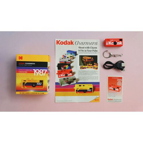 מצלמת רטרו דיגיטלית Kodak Charmera כולל כרטיס זיכרון 32GB